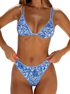 Blue Paisley Print Women's Bikini Set - Classic Two-Piece Swim